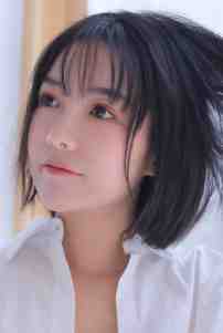 开局收养女帝
