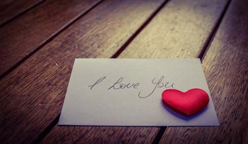 爱情个性诗歌40句精选