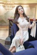 村里村外：小村医的风流韵事！（