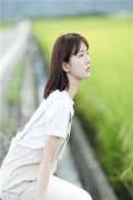 《现身王者局，绝美主播主动邀请